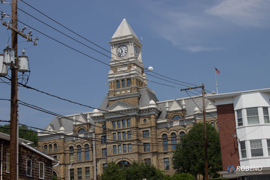 Photo: Pottsville City Hall, Pottsville, PA, ©Rob Eno, 2015